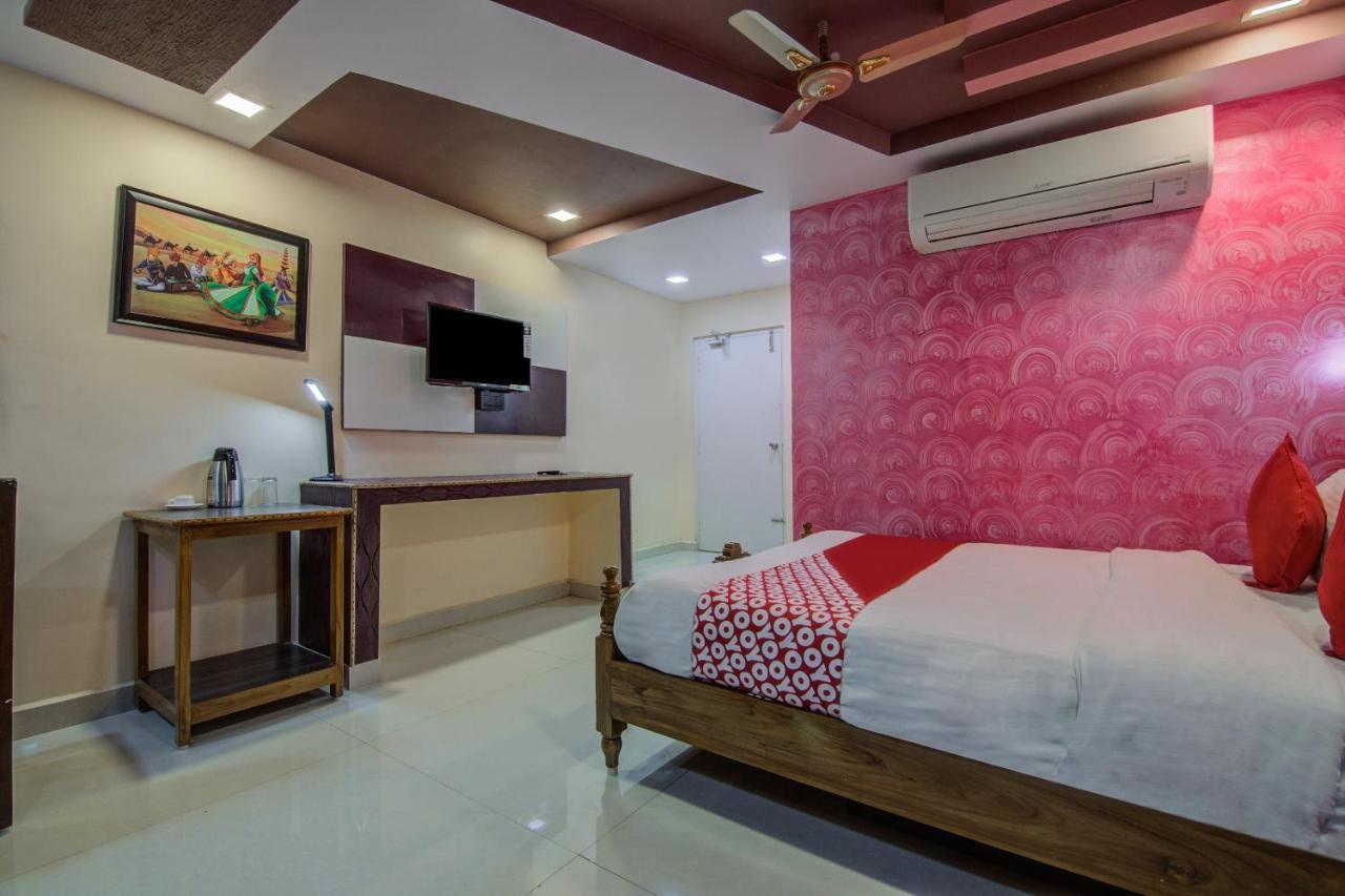 OYO 9930 Hotel AVS Residency Kurmannapalem Exterior foto