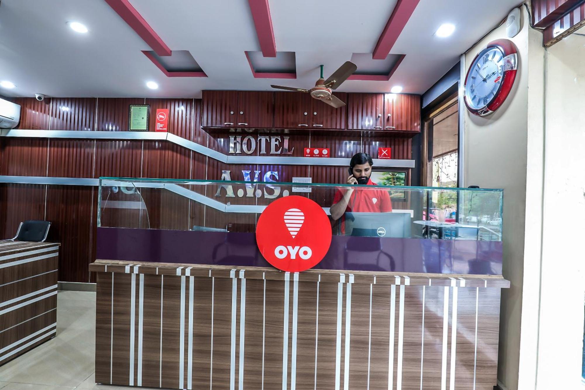 OYO 9930 Hotel AVS Residency Kurmannapalem Exterior foto