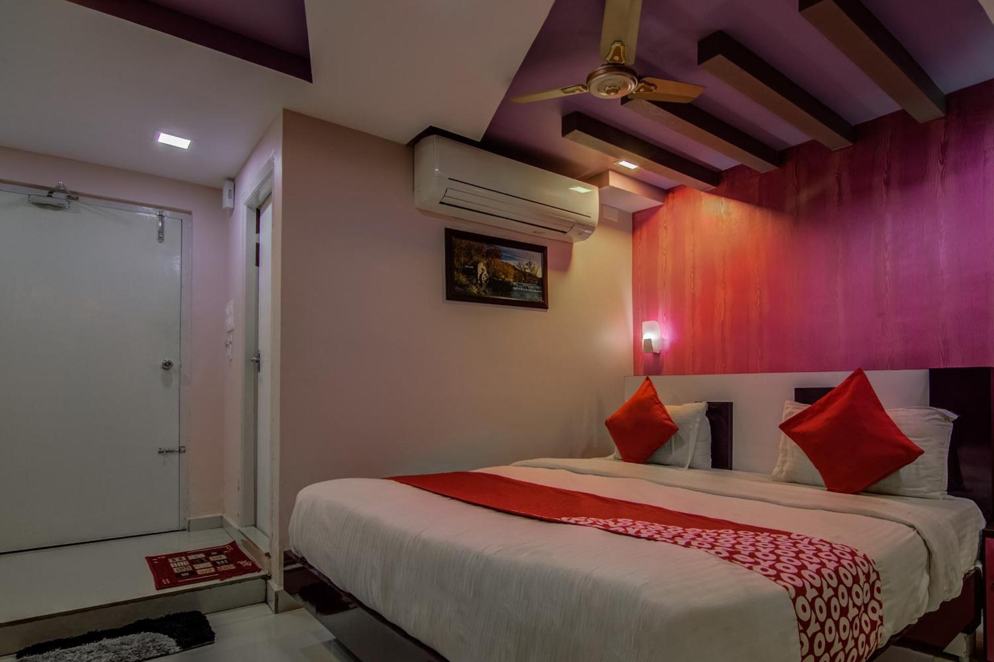 OYO 9930 Hotel AVS Residency Kurmannapalem Exterior foto